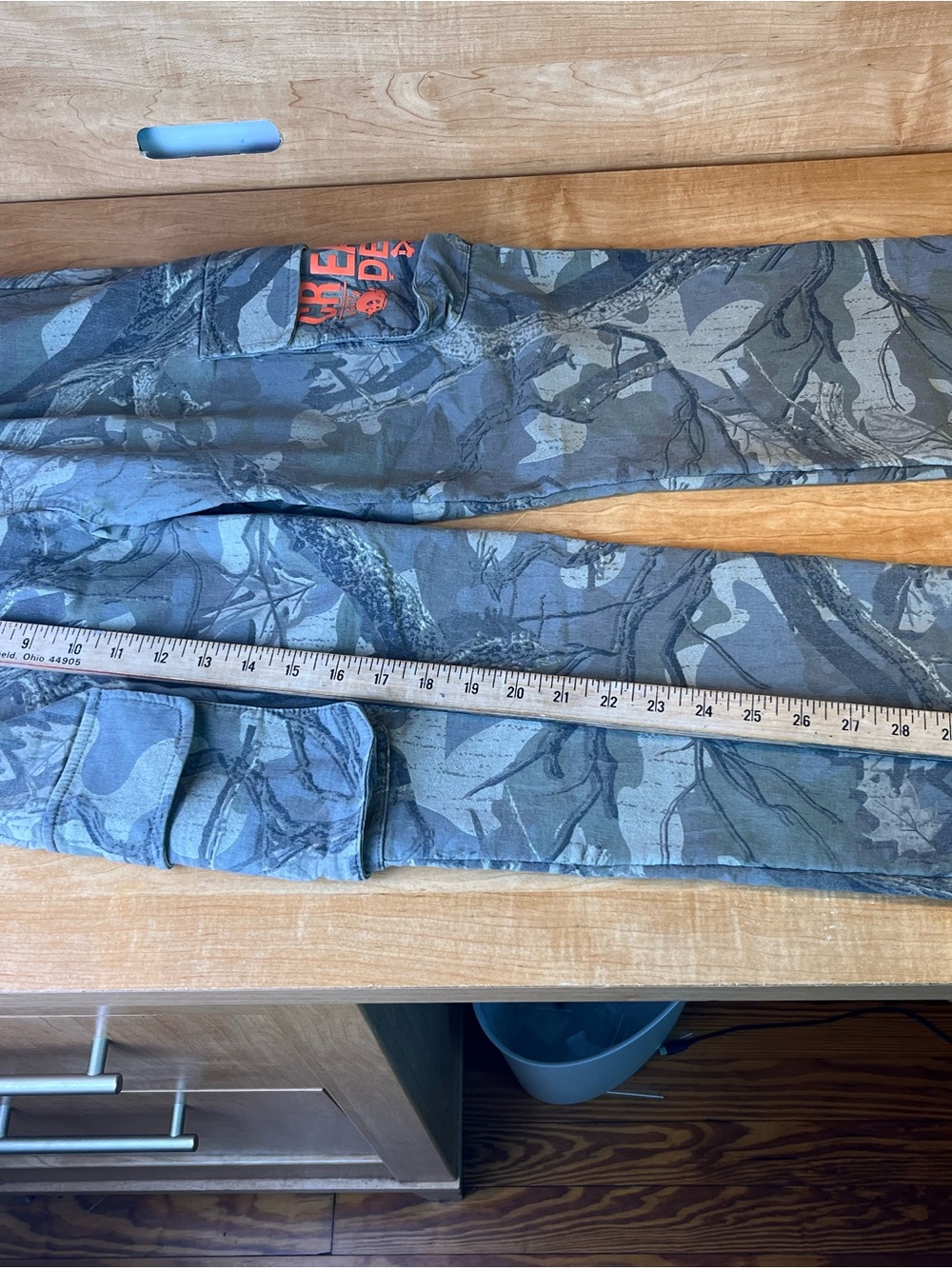 Cargo pants - Picture 8 of 9